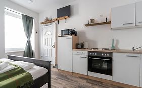 Sleek Studio By City Center By Hm